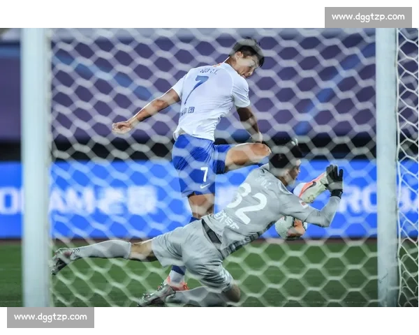 山东鲁能迎战贵州人和强强对话焦点之战引爆中超赛场悬念迭起球迷期待