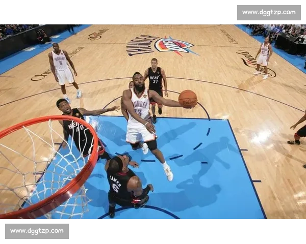 湖人对阵热火总决赛第一场全场视频回顾詹姆斯统治比赛瞬间