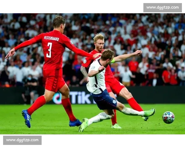 西班牙与意大利激战2016欧洲杯淘汰赛一触即发争锋对决