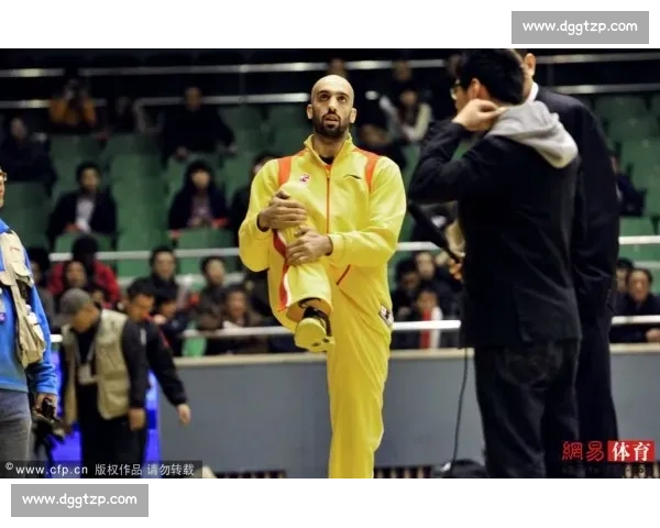 以马约加vs卡尔扎合巅峰对决解析两位拳手胜负关键前瞻战术博弈全面观察 以马约加vs卡尔扎合巅峰对决解析两位拳手胜负关键前瞻战术博弈全面观察